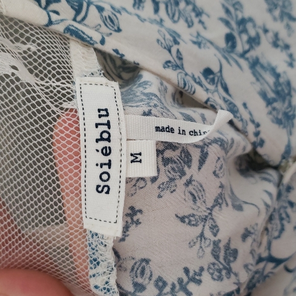 Medium Soieblu Romper cream lace sleeves - Picture 3 of 3